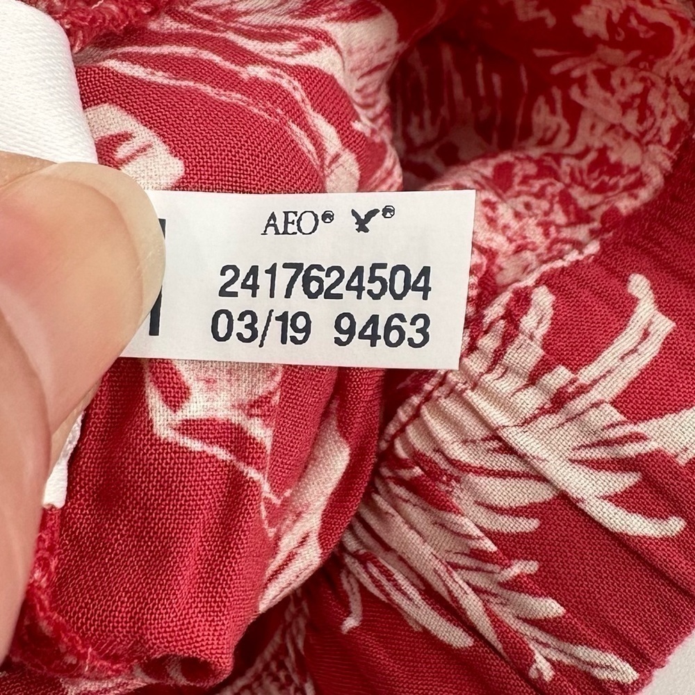 American Eagle Button Down Women’s Tie Front Tropical Print Viscose Top Size L - Picture 10 of 14